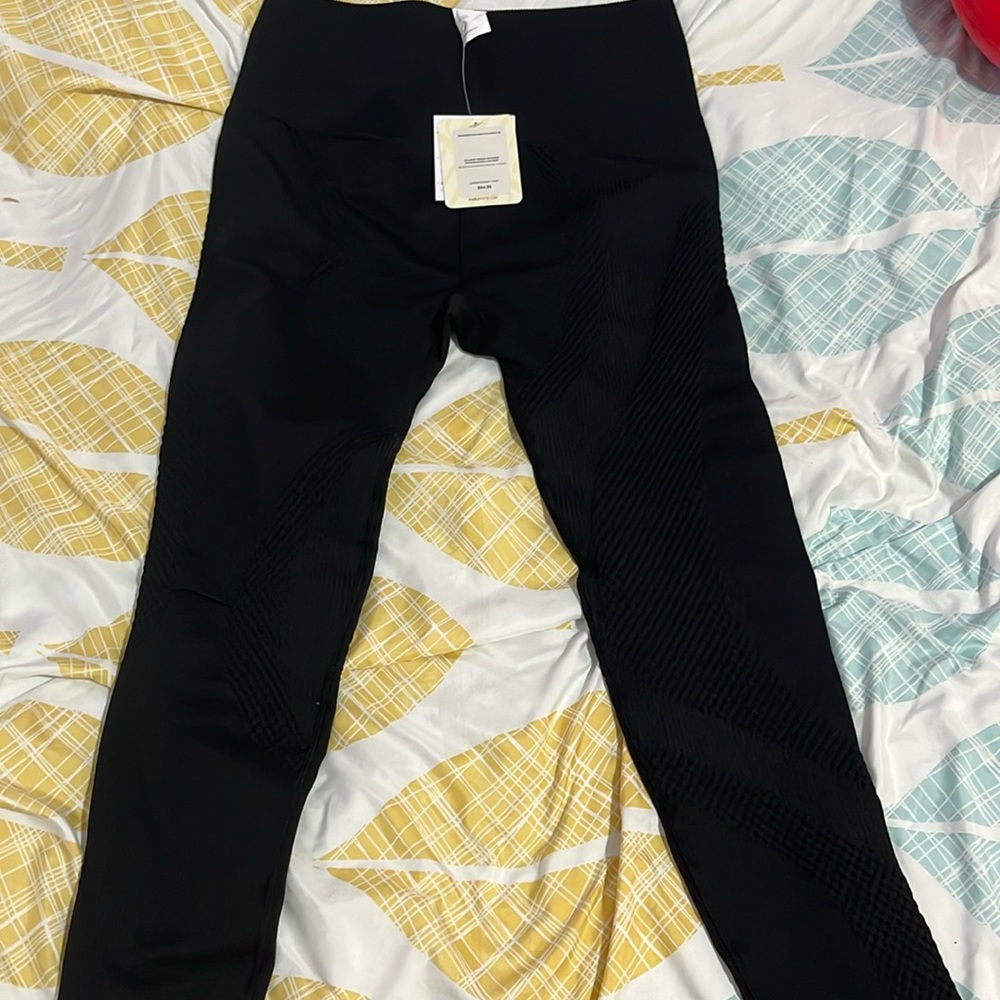 Fabletics seamless high waisted wave 7/8